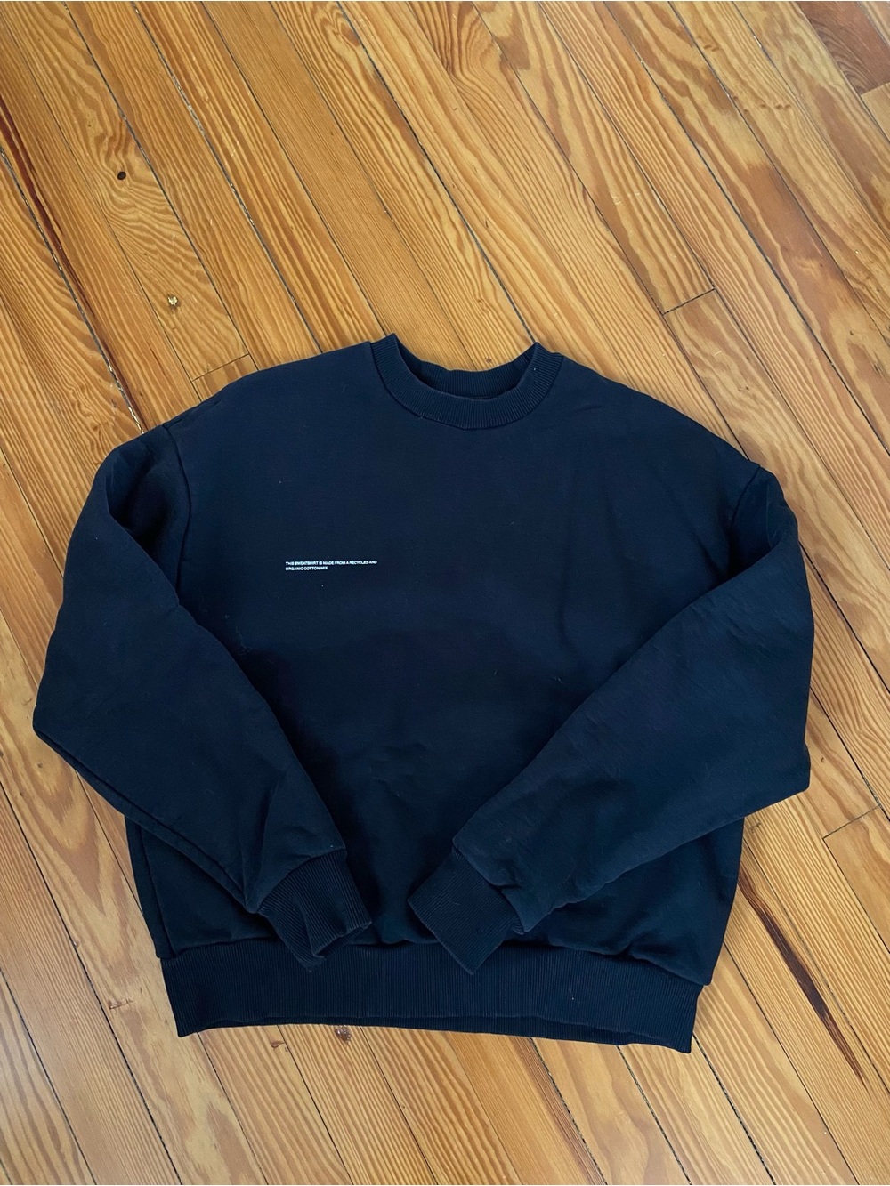 Pangaia Womens Black Crewneck Sweatshirt - Classic Pullover